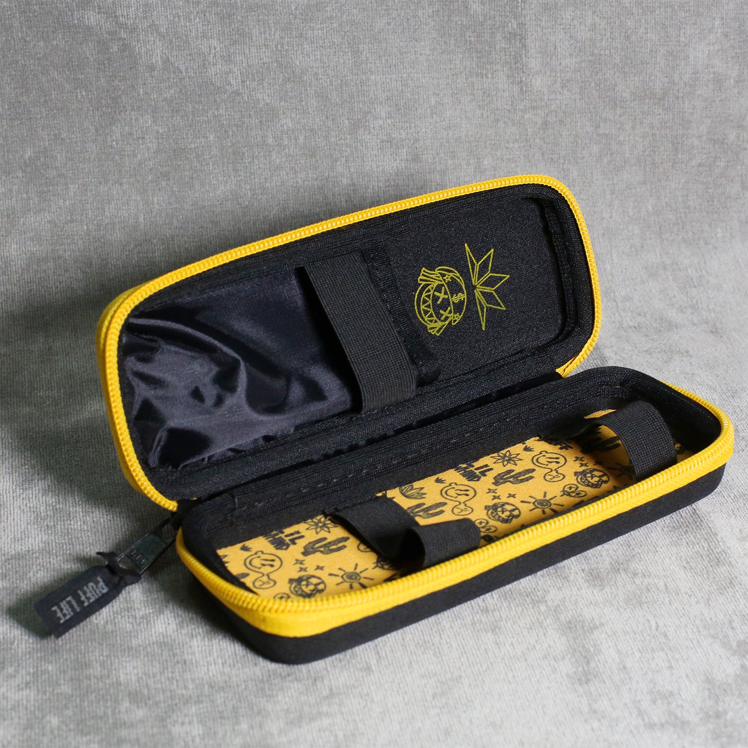 Puff Case Slim Collab Lil Whind