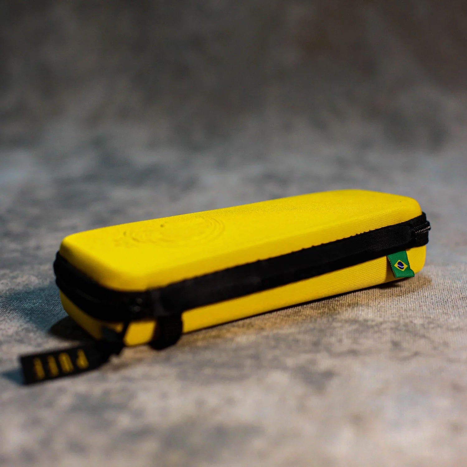 Puff Case Slim Brisaland