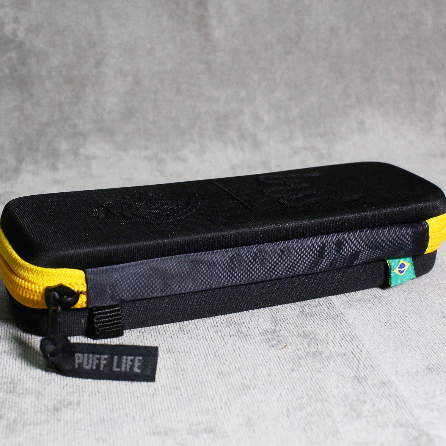 Puff Case Slim Collab Lil Whind