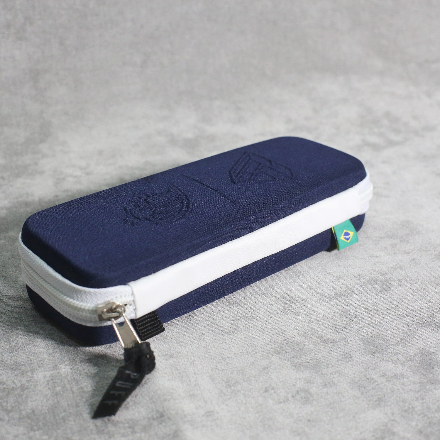 Puff Case Slim Collab Vents