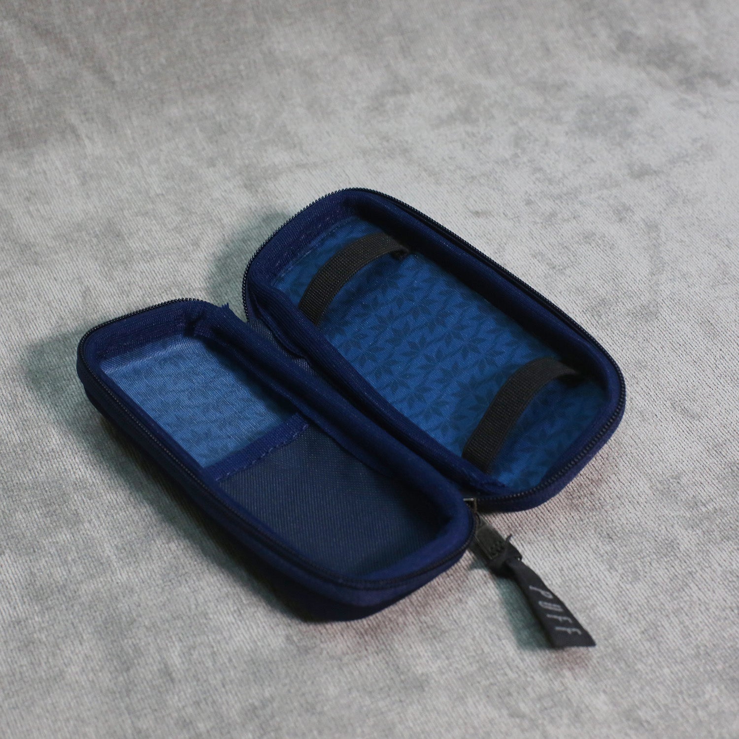 Puff Case Mini Colors - Azul Marinho