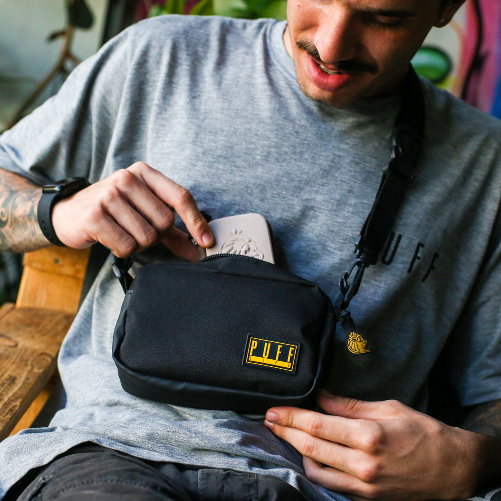 Puff Mini Shoulder Bag Preta