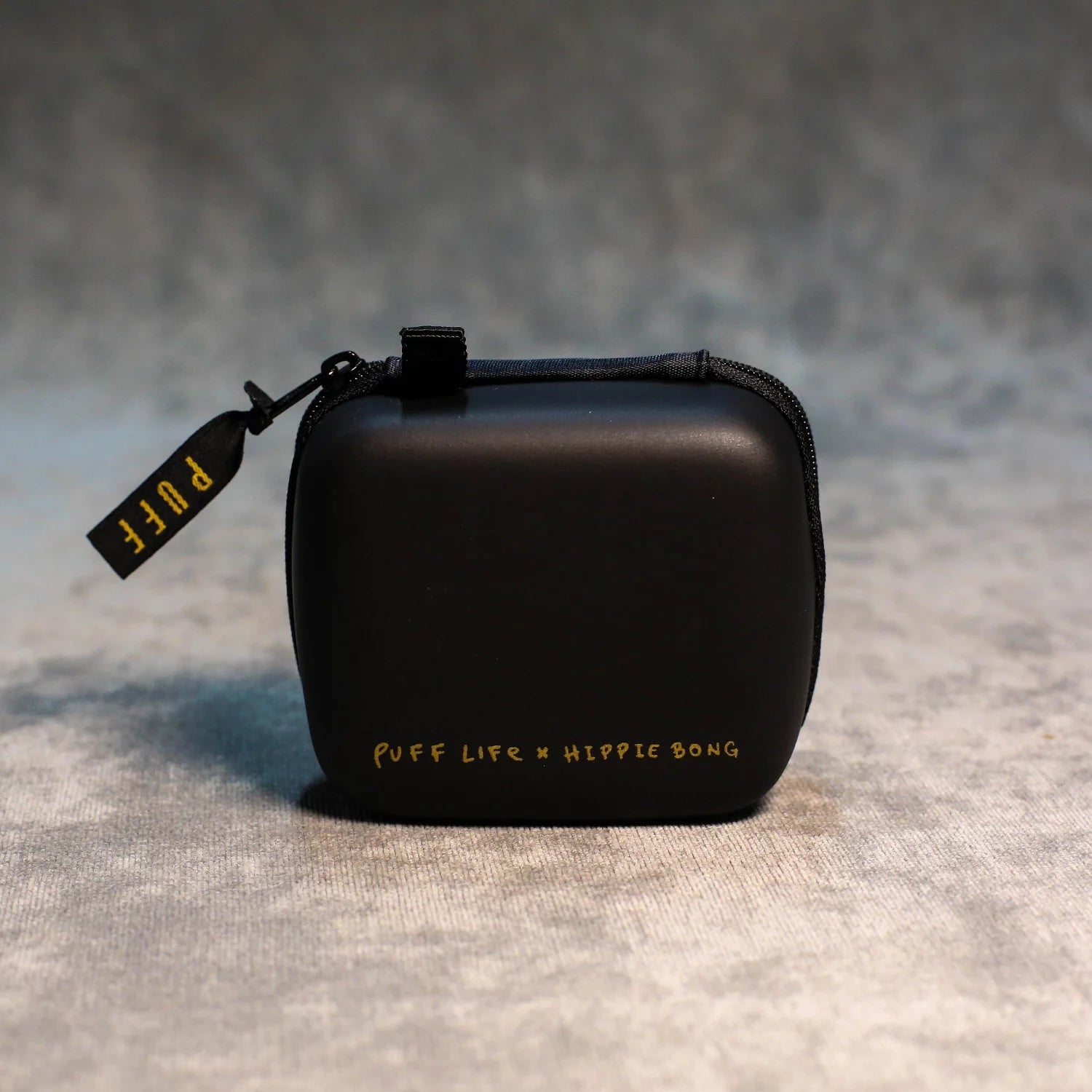 Puff Case Piteira de Vidro Collab Hippie Bong