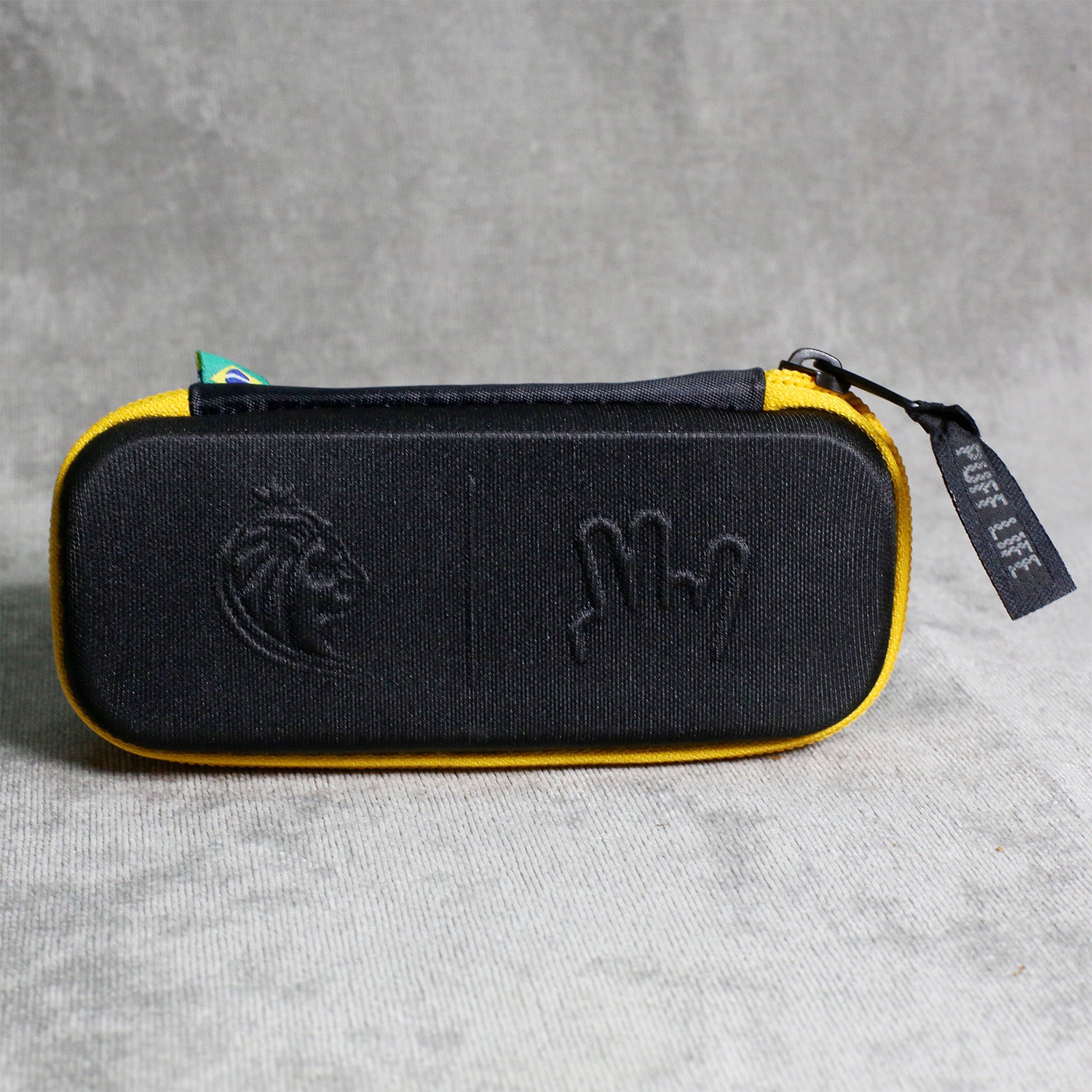 Puff Case Mini Collab Lil Whind