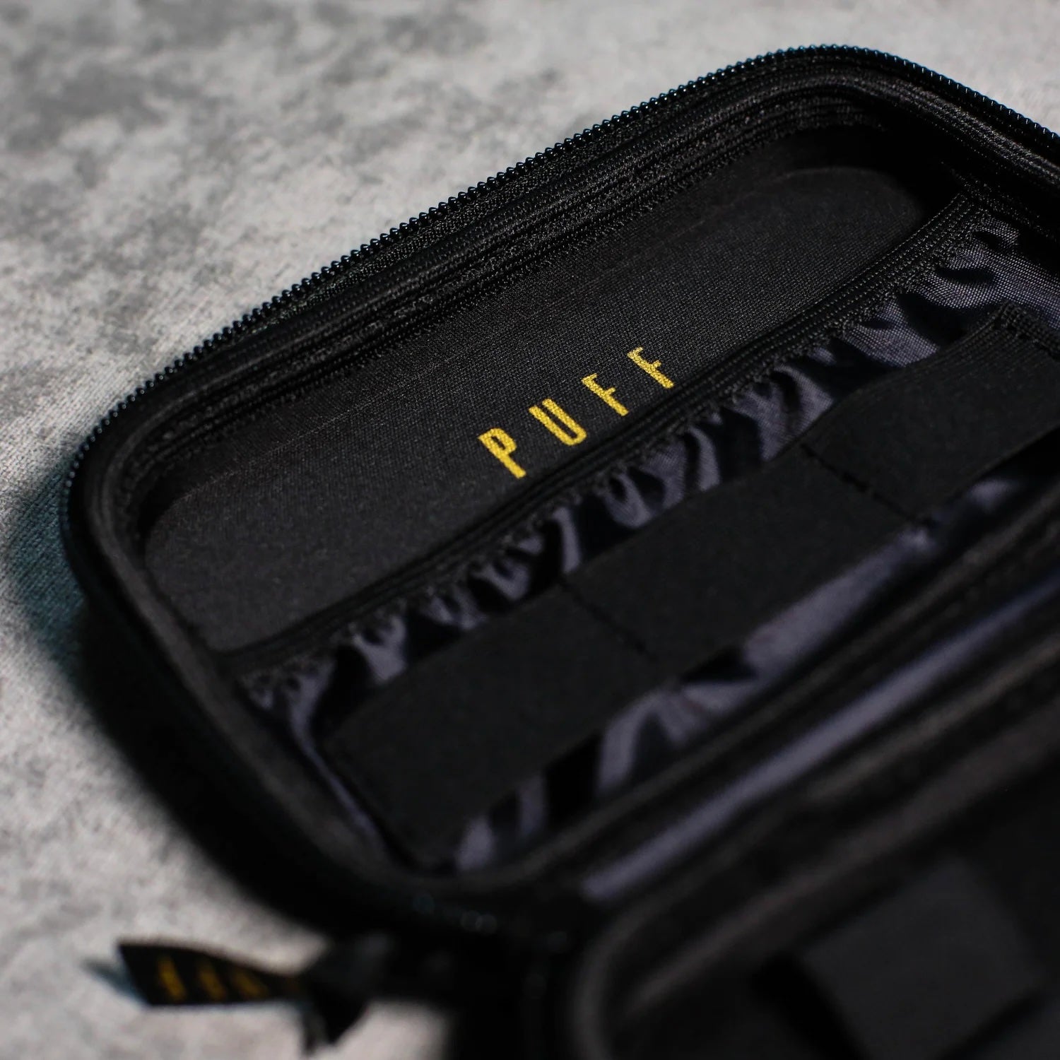 Puff Case Clássico Preto